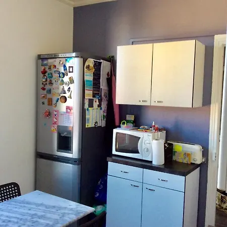 Appartement Drancy Apartment *